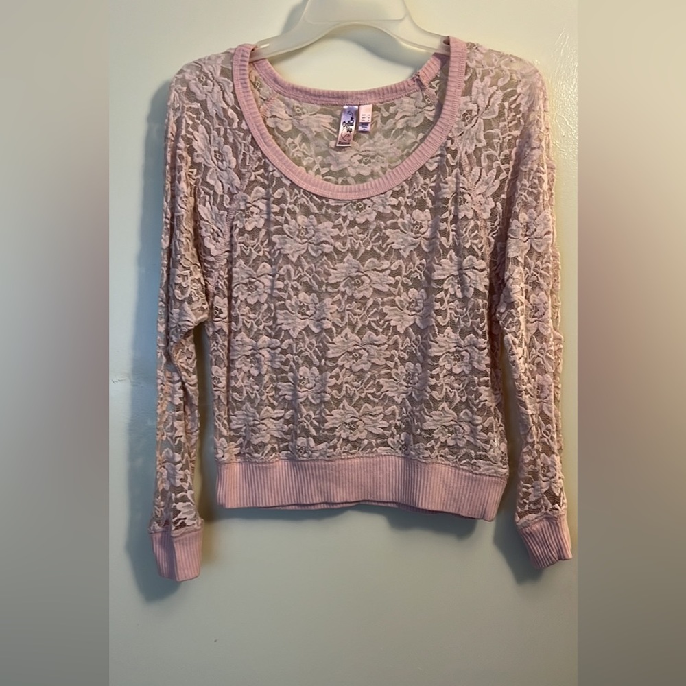 Dolled Up Sheer Floral Lace Top 🌸